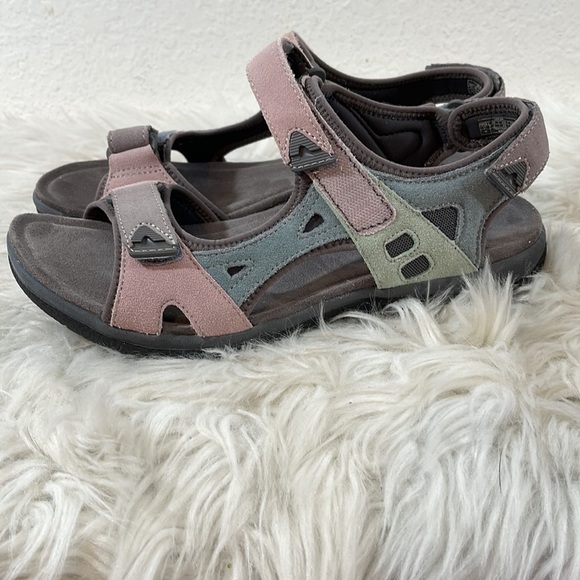 EARTH ORIGINS Skylar Round Toe Lightweight Casual Flat Sandals Size 11 NEW - Picture 8 of 16